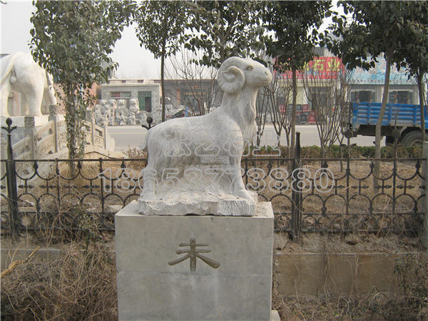 石雕動(dòng)物 