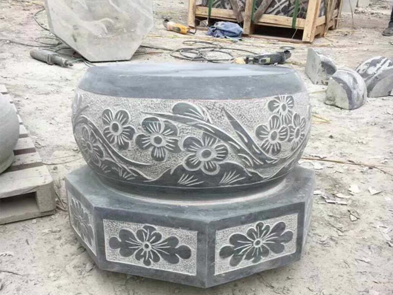石柱礅 