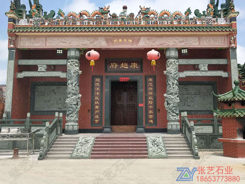 祠堂大殿石龍柱 