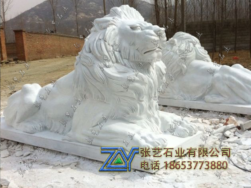 石獅子 