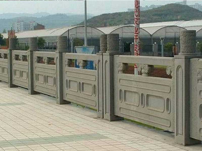 河道石頭欄桿